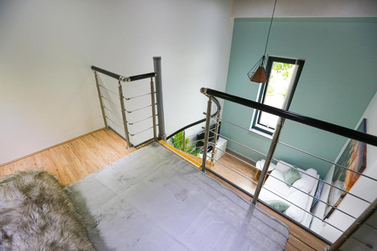 B104 Cosy Chic Loft * Coventry